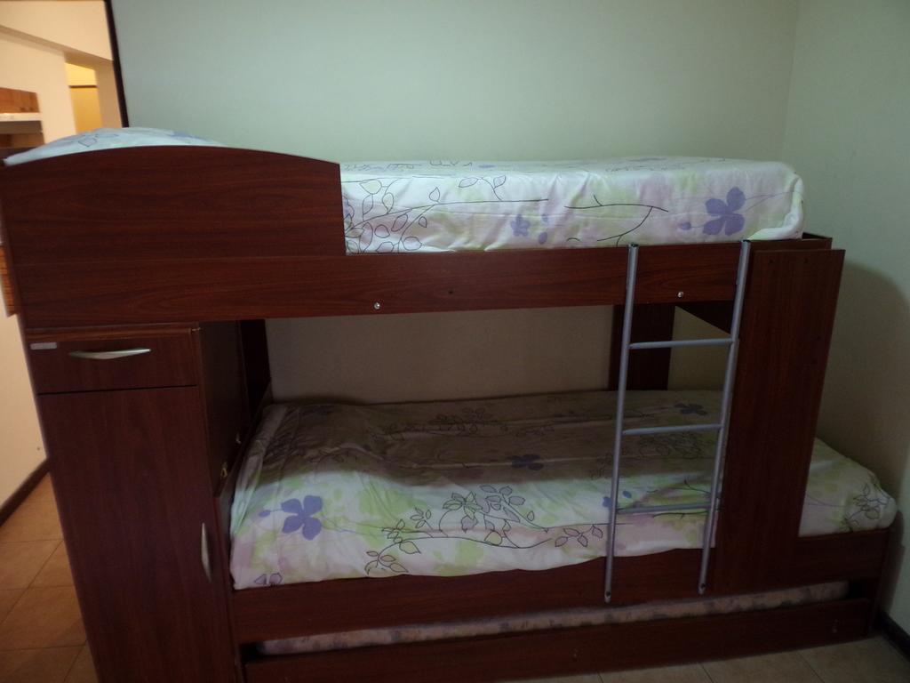 Departamento Mendoza Centro "A Lo De Cristian"アパートメント エクステリア 写真